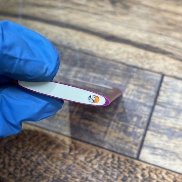 Apple iPod nano 4th Generation Purple 8GB Model:A1285 W/ Bundle Cable & Adapter - Picture 3 of 5